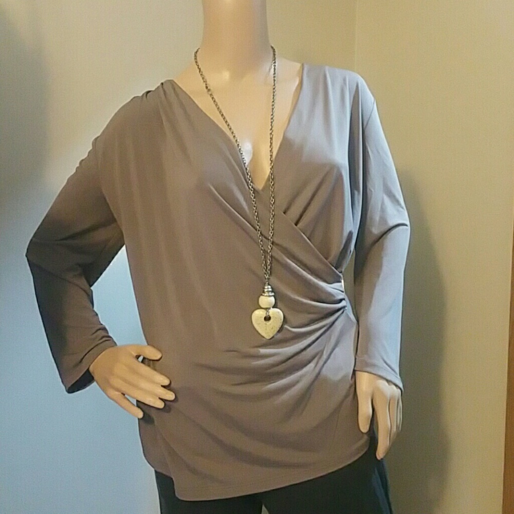 NWOT Simply Styled by Seats Blouse